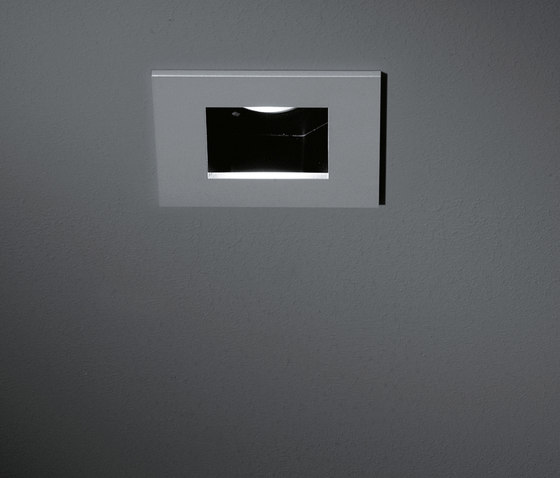 Slide square clockwork MR16 GE | Recessed ceiling lights | Modular Lighting Instruments