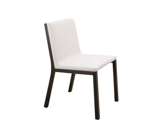 Margot Chair | Stühle | Dune