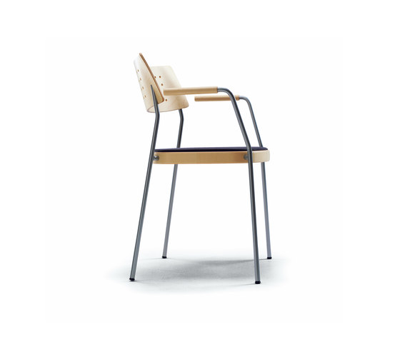 Parade Stuhl | Stühle | Magnus Olesen