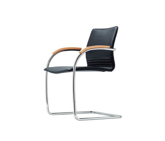 S 79 | Chairs | Thonet