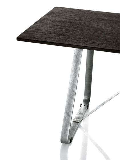 Sussex Table | Dining tables | Magis