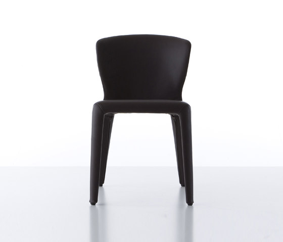 369 Hola | Chairs | Cassina