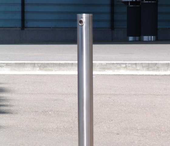 Public Bollard removable barrier post – stainless steel | Dissausori | BURRI