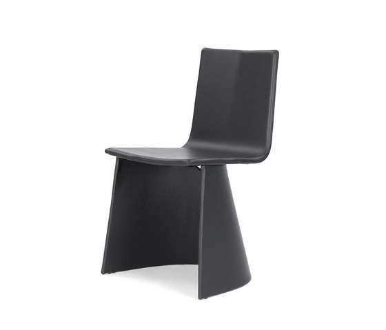 Venus leather | Chairs | ClassiCon