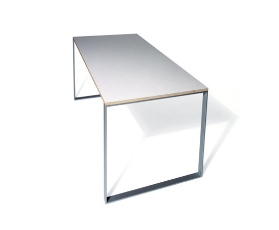 Table 04 | Desks | Konkret Form