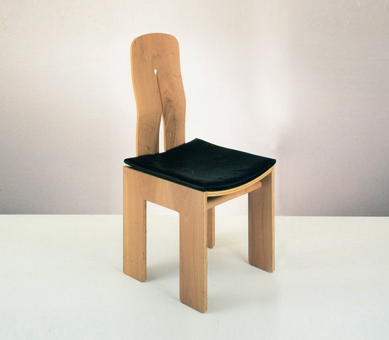 1934 | 765 | Chairs | Bernini
