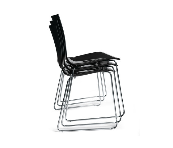 Wok sledge chair | Chaises | Desalto