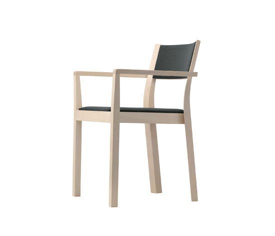 481 PF | Chairs | Thonet