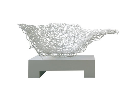 Sculpture on Socle | Chaise longue | Brand van Egmond
