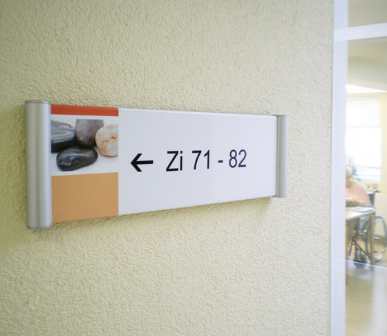 tube+panel Direction signs wall-mounted | Pittogrammi / Cartelli | Meng Informationstechnik