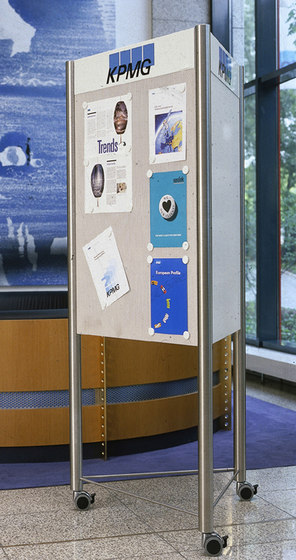 tube+panel mobile upright D | Display stands | Meng Informationstechnik