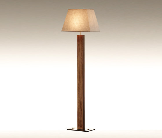 Tau Wood floor lamp | Free-standing lights | BOVER