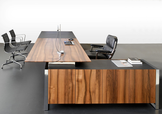 IXO Office | Desks | Mobimex