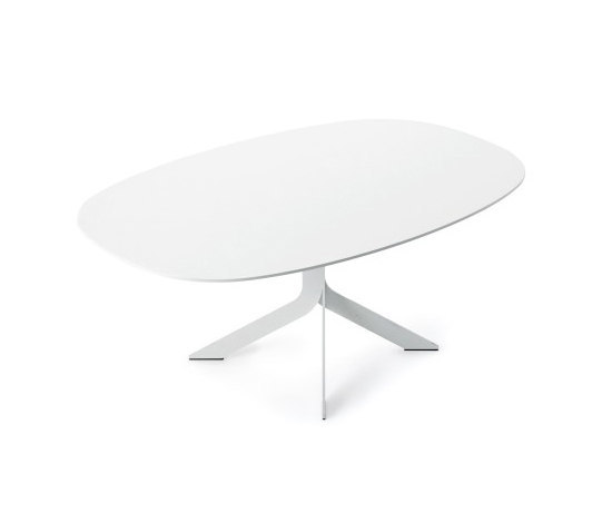 Iblea table oval | Mesas comedor | Desalto