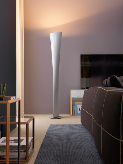 Polaris Floor lamp | Free-standing lights | FontanaArte