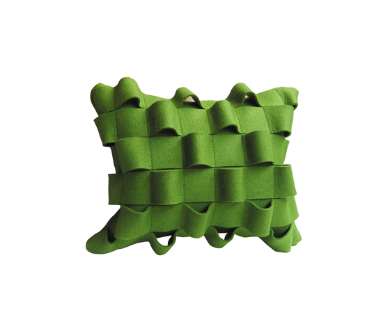 Loop cushion | Cushions | ANNE KYYRÖ QUINN