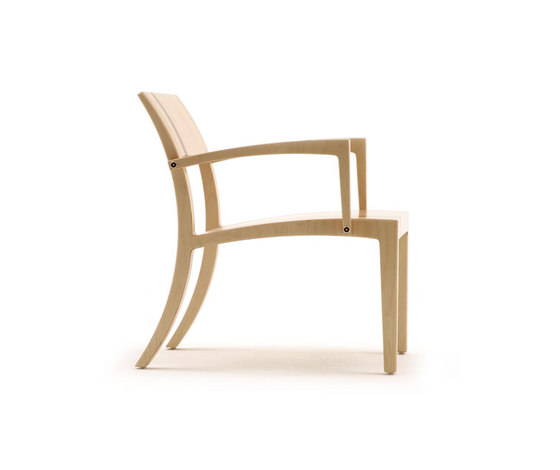Armchair | Fauteuils | Context Furniture