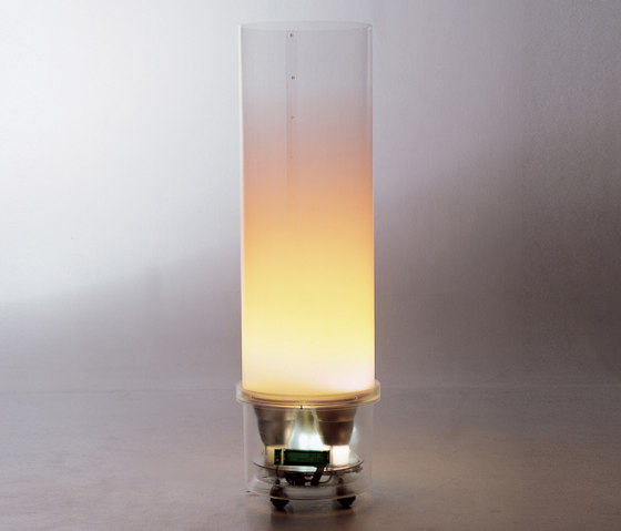 Yin flu floor lamp | Free-standing lights | Artemide