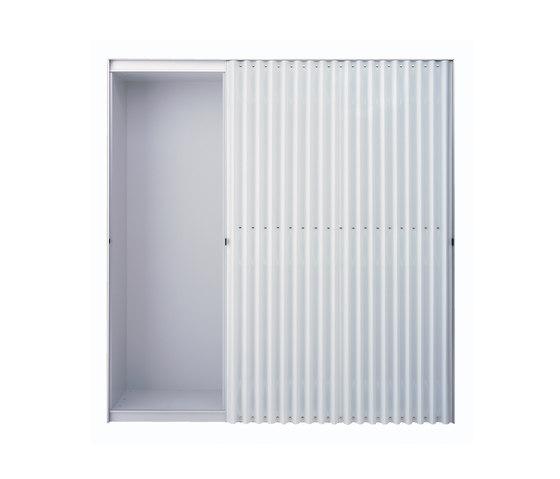 Faltvorhang-Schrank 440/441 | Cabinets | Thut Möbel