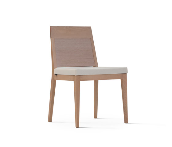 Dom 110 | Chairs | Capdell