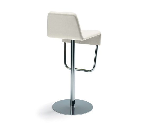 Turner barstool | Bar stools | Materia