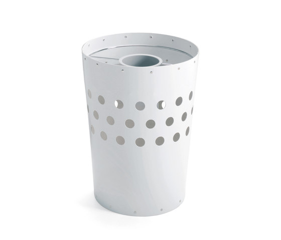 Pelle wastebasket | Abfallbehälter / Papierkörbe | Materia