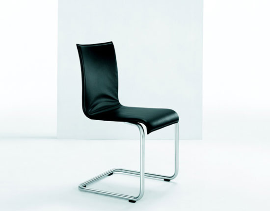 LIBERO Cantilever chair | Sillas | Girsberger