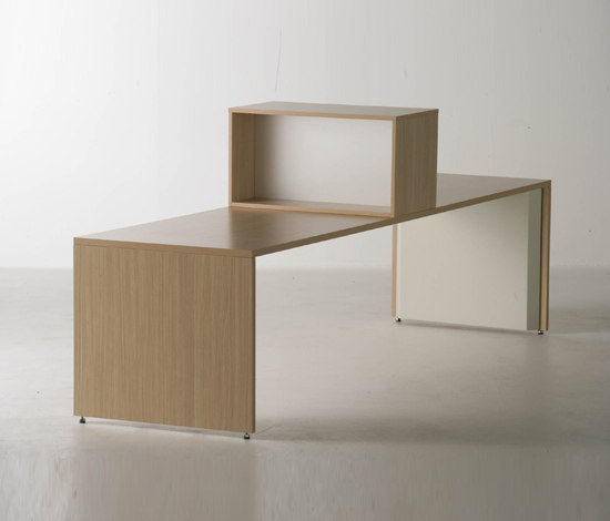 Tre Collection | Desks | Fantoni