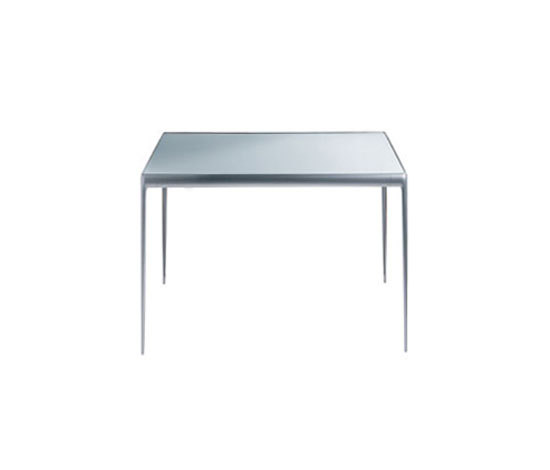 Flat Egg | Dining tables | Driade