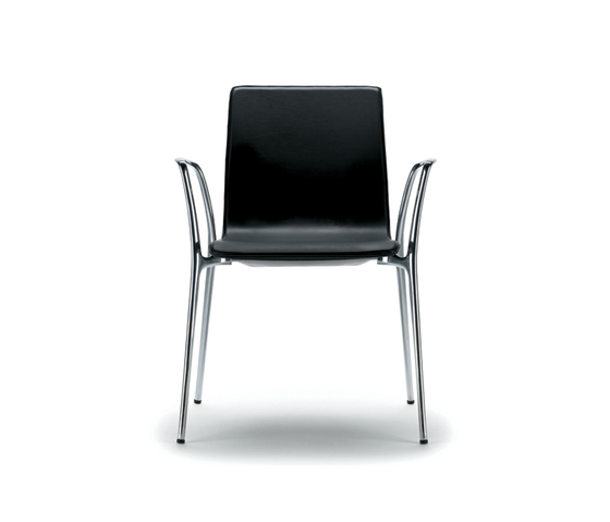 Gorka-XL hide upholstered | Chairs | AKABA