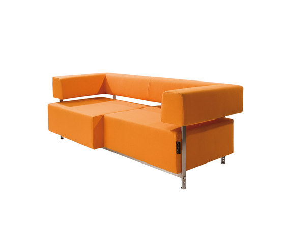 Ayus | Sofas | mobilia collection