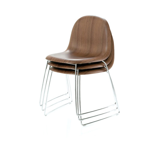 Gubi 3D Chair – Sledge Base | Chairs | GUBI