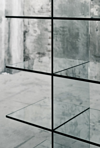 Glass Shelves #1 | Regale | Glas Italia