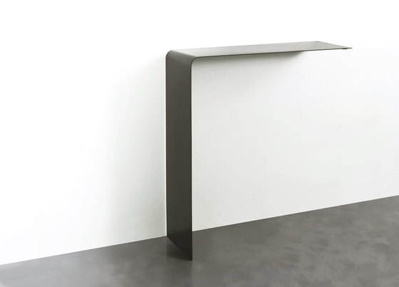Wing Shelf | Tables consoles | ZEUS