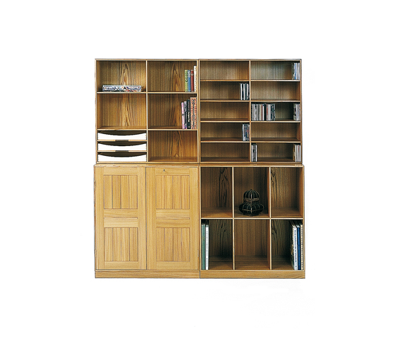 Mogens Koch deep bookcase | Estantería | Carl Hansen & Søn