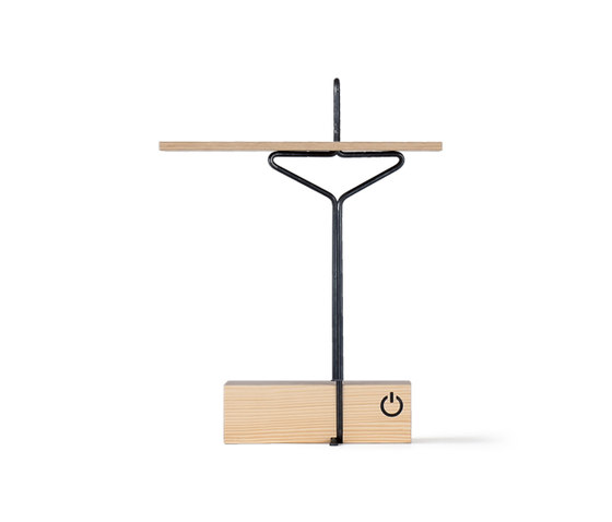 Abgemahnt | Tables d'appoint | Nils Holger Moormann