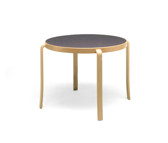 8000-Serie table | Dining tables | Magnus Olesen