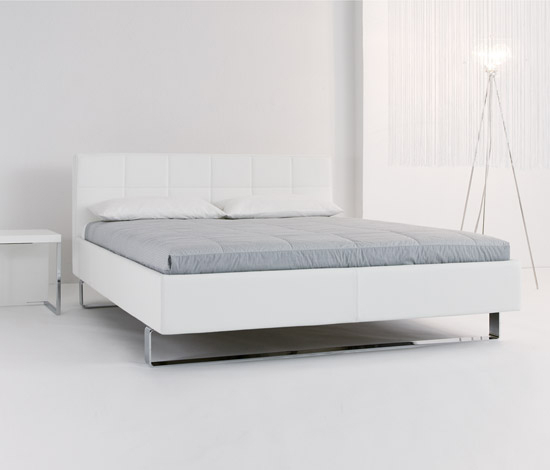 REAR basic | Beds | whitebeds