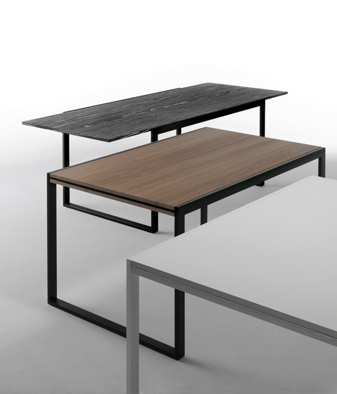 Wow!Plus | Dining tables | CASAMANIA & HORM