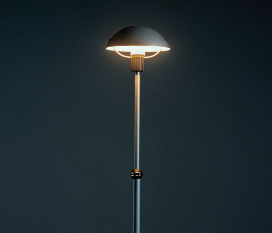 Aureo Bettlampe | Table lights | Koninklijke Auping