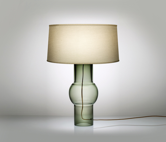 Boa Table Lamp | Lámparas de sobremesa | Niche