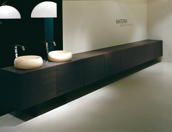 Materia Collection | Meubles muraux salle de bain | antoniolupi