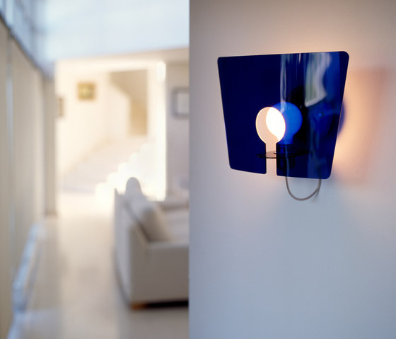 Fluo wall lamp | Wandleuchten | almerich