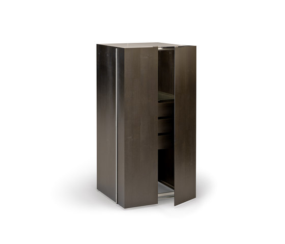 e_serie | Sideboards | team by wellis