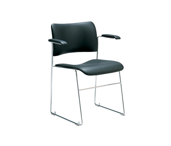 40/4 Armlehnstuhl gepolstert | Stühle | HOWE