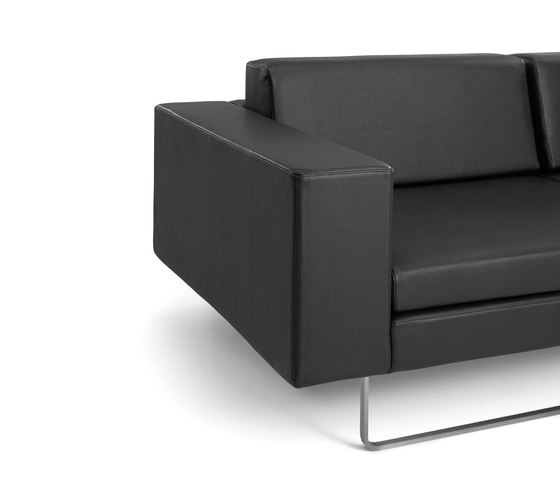 Low Cut Sofa | Sofas | +Halle