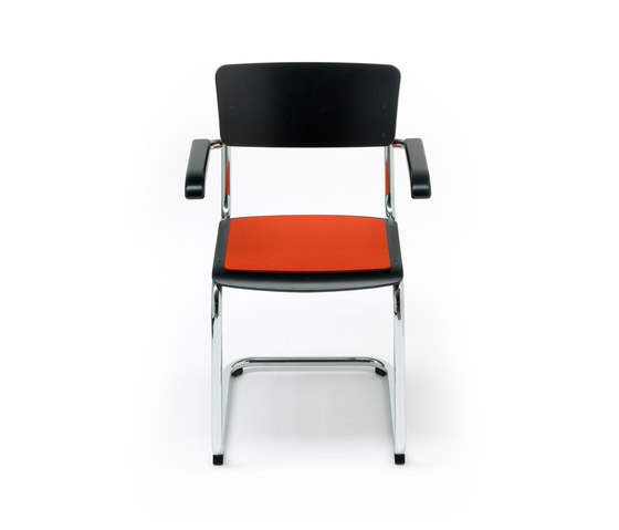 Seat cushion S 43 by Thonet | Coussins d'assise | HEY-SIGN