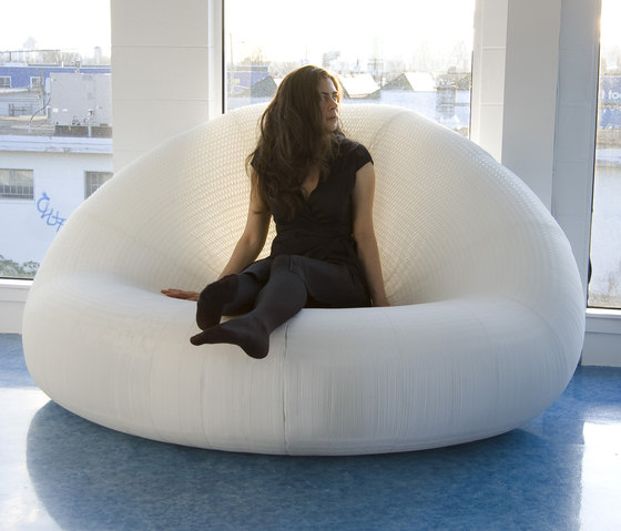 softseating | white textile lounger | Armchairs | molo