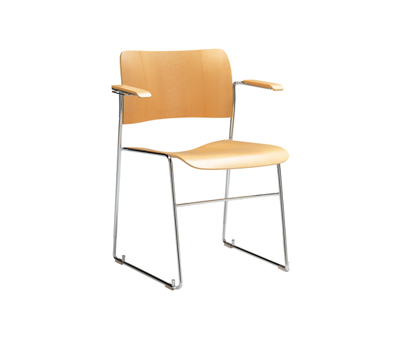 40/4 armchair | Stühle | HOWE