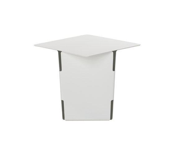 Fold table | Tavolini alti | Modus